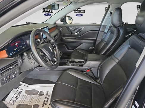 Used 2022 Lincoln Corsair Reserve w/ Luxury Package AWD/4WD image 9