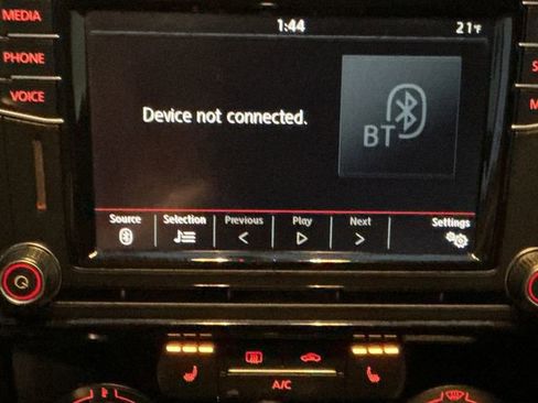 Used 2018 Volkswagen Jetta Sport image 42