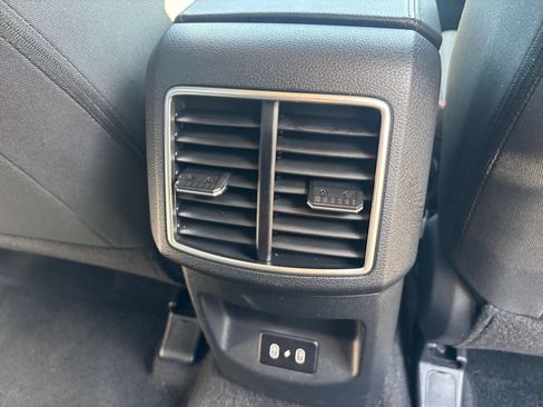 Used 2026 Kia Sportage LX FWD image 18