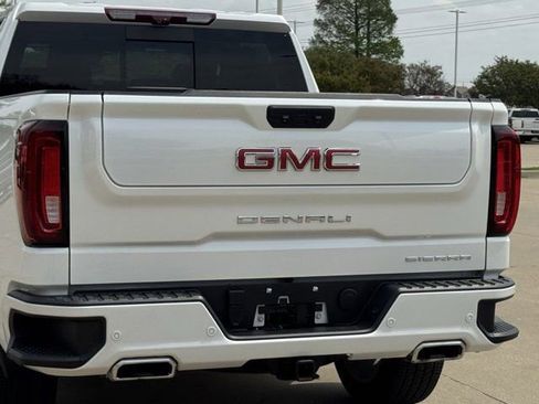 Used 2025 GMC Sierra 1500 Denali w/ Denali Reserve Package image 8
