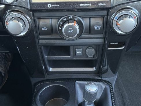 Used 2022 Toyota 4Runner TRD Off-Road image 19