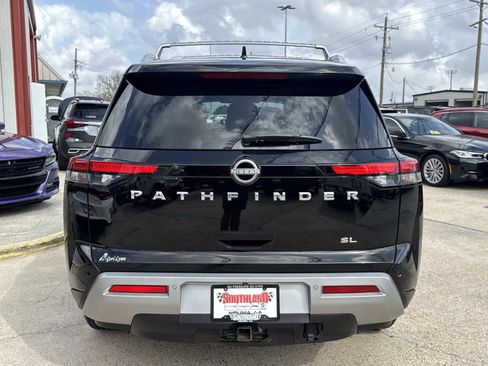 Used 2022 Nissan Pathfinder SL w/ SL Premium Package image 6