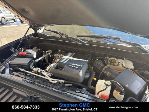 Used 2023 GMC Sierra 1500 AT4 w/ Technology Package image 24