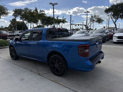 Used 2025 Ford Maverick Lobo image 13