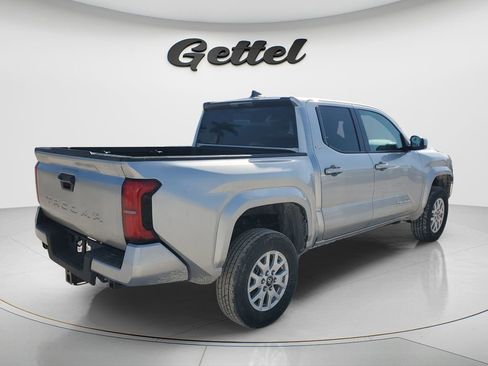 Used 2024 Toyota Tacoma SR5 image 4
