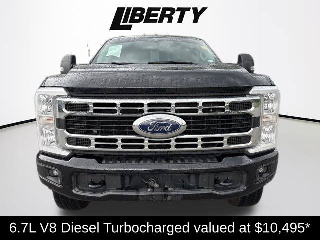 Used 2024 Ford F350 XLT AWD/4WD image 2