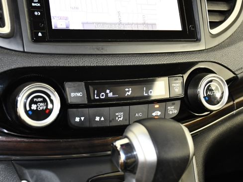 Used 2015 Honda CR-V Touring image 29
