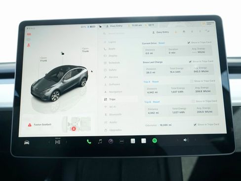 Used 2023 Tesla Model Y 2WD image 60