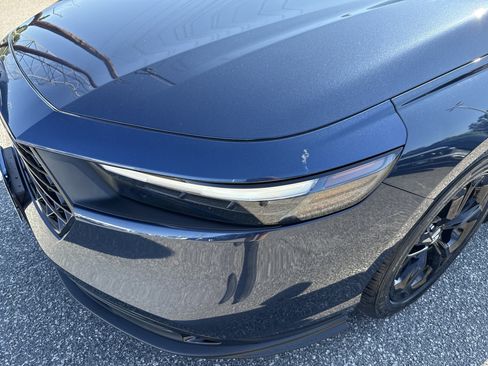 Certified 2025 Honda Accord SE image 7