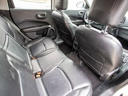 Used 2018 Jeep Compass Limited w/ Navigation Group image 26