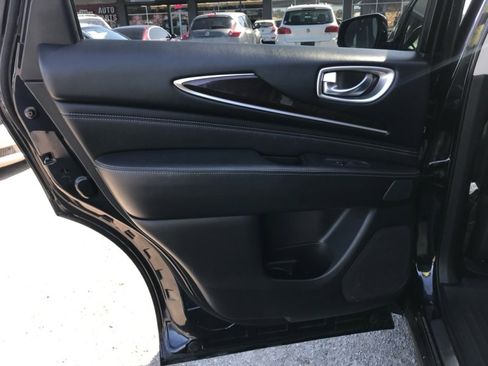 Used 2018 INFINITI QX60 Luxe w/ Deluxe Technology Package image 15