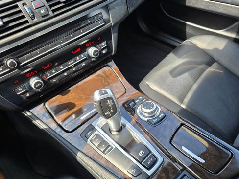 Used 2013 BMW 535i xDrive Sedan AWD/4WD image 18