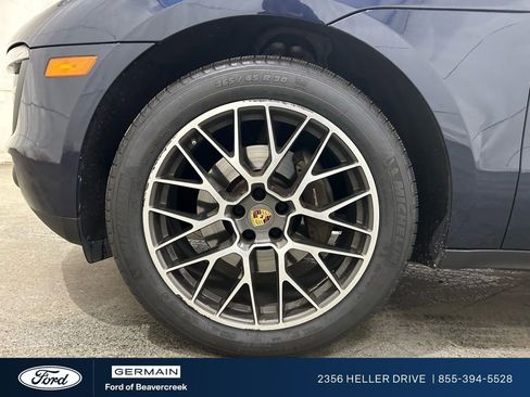 Used 2018 Porsche Macan image 13