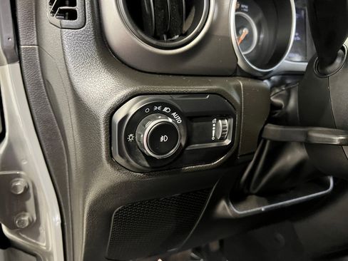 Certified 2023 Jeep Wrangler Sport S image 27