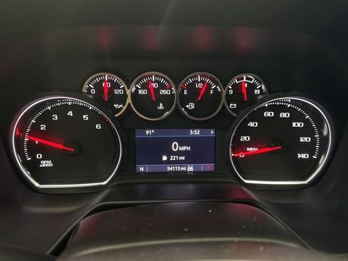 Used 2021 Chevrolet Tahoe Z71 image 15