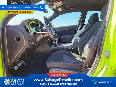 Used 2023 Dodge Charger SXT w/ Blacktop Package RWD image 9