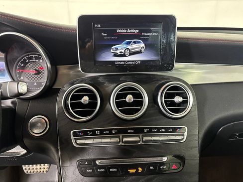 Used 2019 Mercedes-Benz GLC 43 AMG 4MATIC image 19