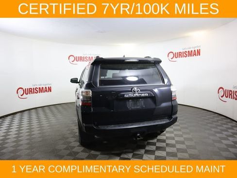 Used 2024 Toyota 4Runner SR5 RWD image 19