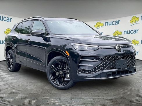 New 2026 Volkswagen Tiguan SE R-Line AWD/4WD image 1