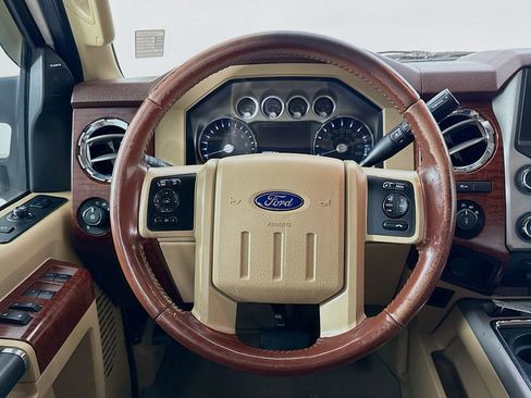 Used 2013 Ford F250 King Ranch image 11