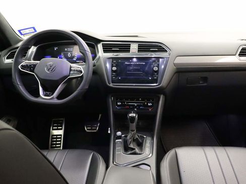 Used 2024 Volkswagen Tiguan SE R-Line w/ MDO Package, Three-Row image 6