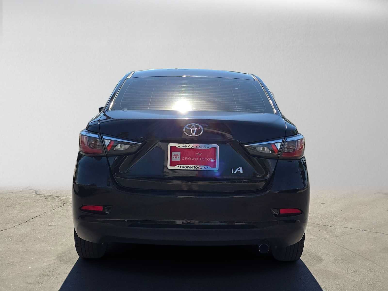 Used 2017 Toyota Yaris iA FWD image 4