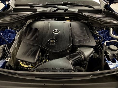 Certified 2025 Mercedes-Benz GLC 300 4MATIC image 39