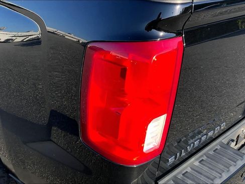 Used 2017 Chevrolet Silverado 1500 LTZ Z71 w/ LTZ Plus Package AWD/4WD image 27