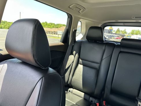 Used 2023 Nissan Rogue SL FWD image 12