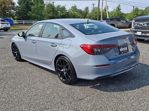 Used 2024 Honda Civic Sport image 6