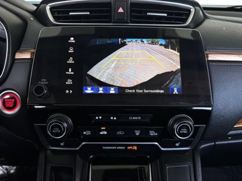 Used 2018 Honda CR-V Touring image 23