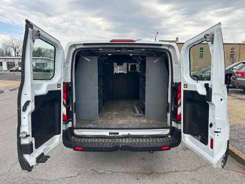 Used 2019 Ford Transit 250 250 3dr SWB Low Roof Cargo Van image 8
