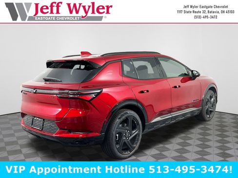 New 2025 Chevrolet Equinox EV RS w/ LPO, All-Weather Mat Package image 31