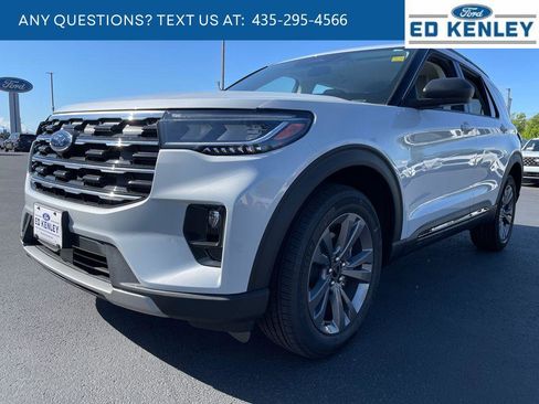 New 2026 Ford Explorer Active AWD/4WD image 1