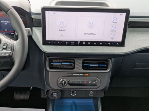 New 2025 Ford Maverick XLT w/ XLT Luxury Package image 19