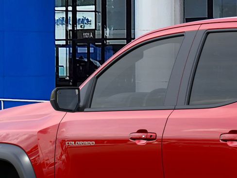New 2026 Chevrolet Colorado ZR2 image 12