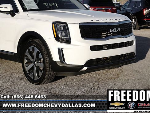 Used 2022 Kia Telluride EX w/ EX Premium Package image 42