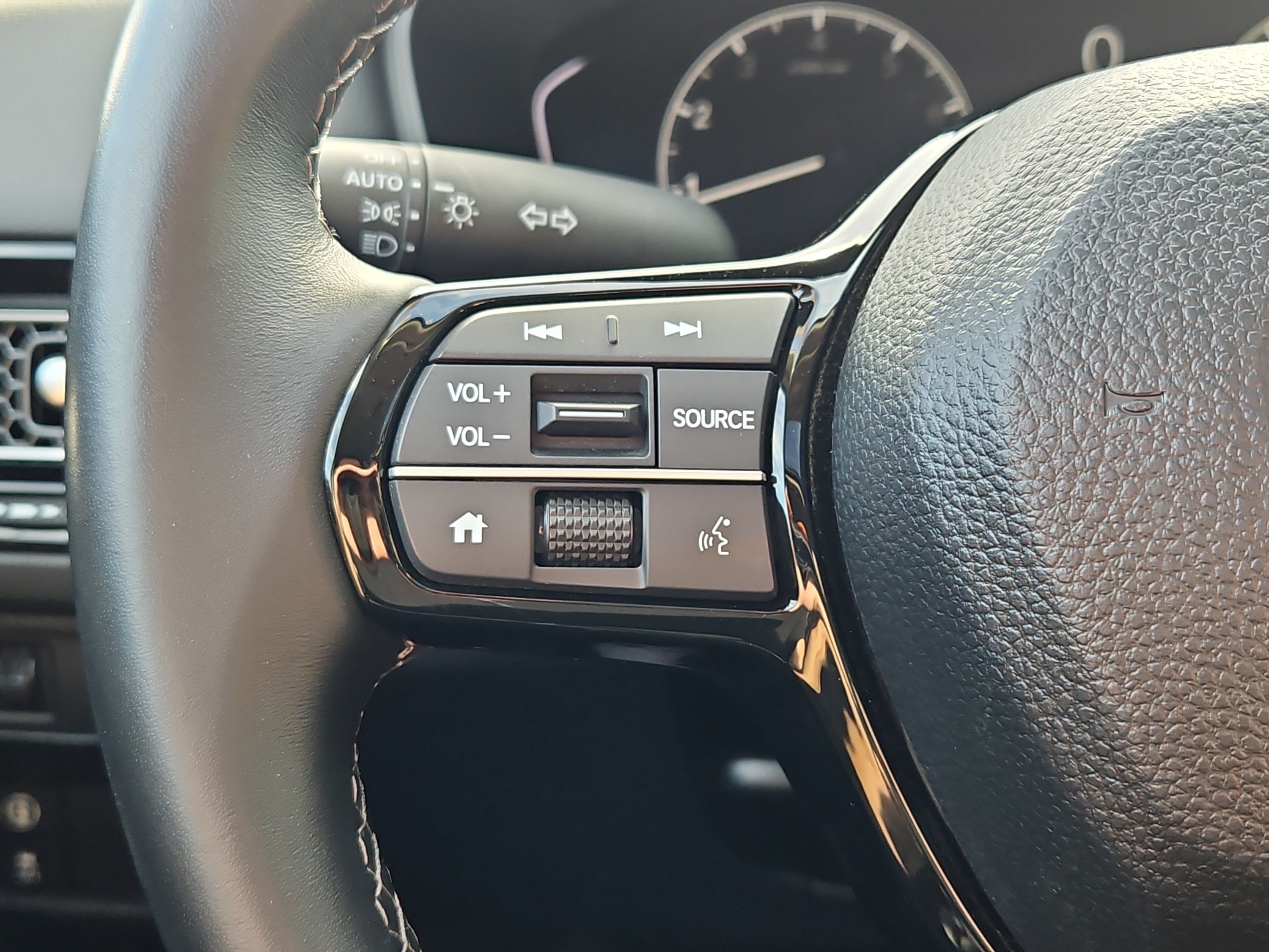 Used 2023 Honda Civic EX image 15