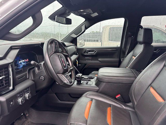 Used 2025 GMC Sierra 1500 AT4 AWD/4WD image 10