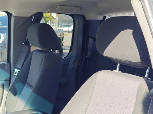 Used 2013 Chevrolet Silverado 1500 W/T image 12