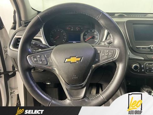 Used 2018 Chevrolet Equinox LT FWD image 13