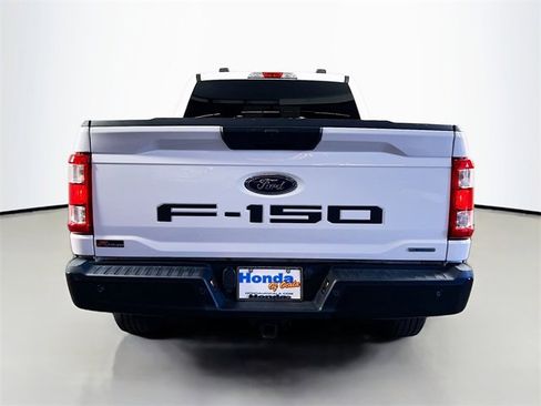 Used 2021 Ford F150 XL w/ Trailer Tow Package image 8