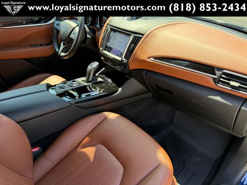 Used 2019 Maserati Levante image 35