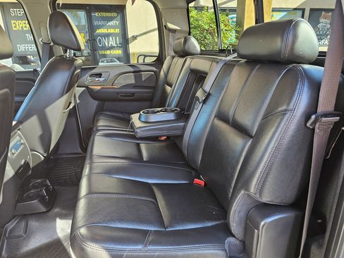 Used 2007 Chevrolet Silverado 2500 LTZ w/ Safety Package image 18