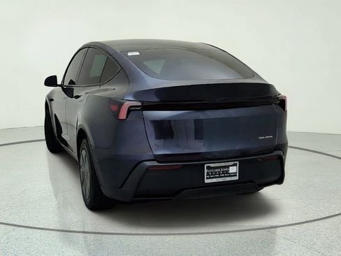 Used 2026 Tesla Model Y Long Range AWD/4WD image 11