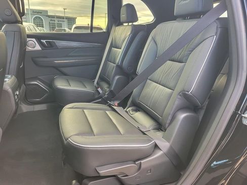 New 2026 Buick Enclave Avenir w/ Super Cruise Package image 12