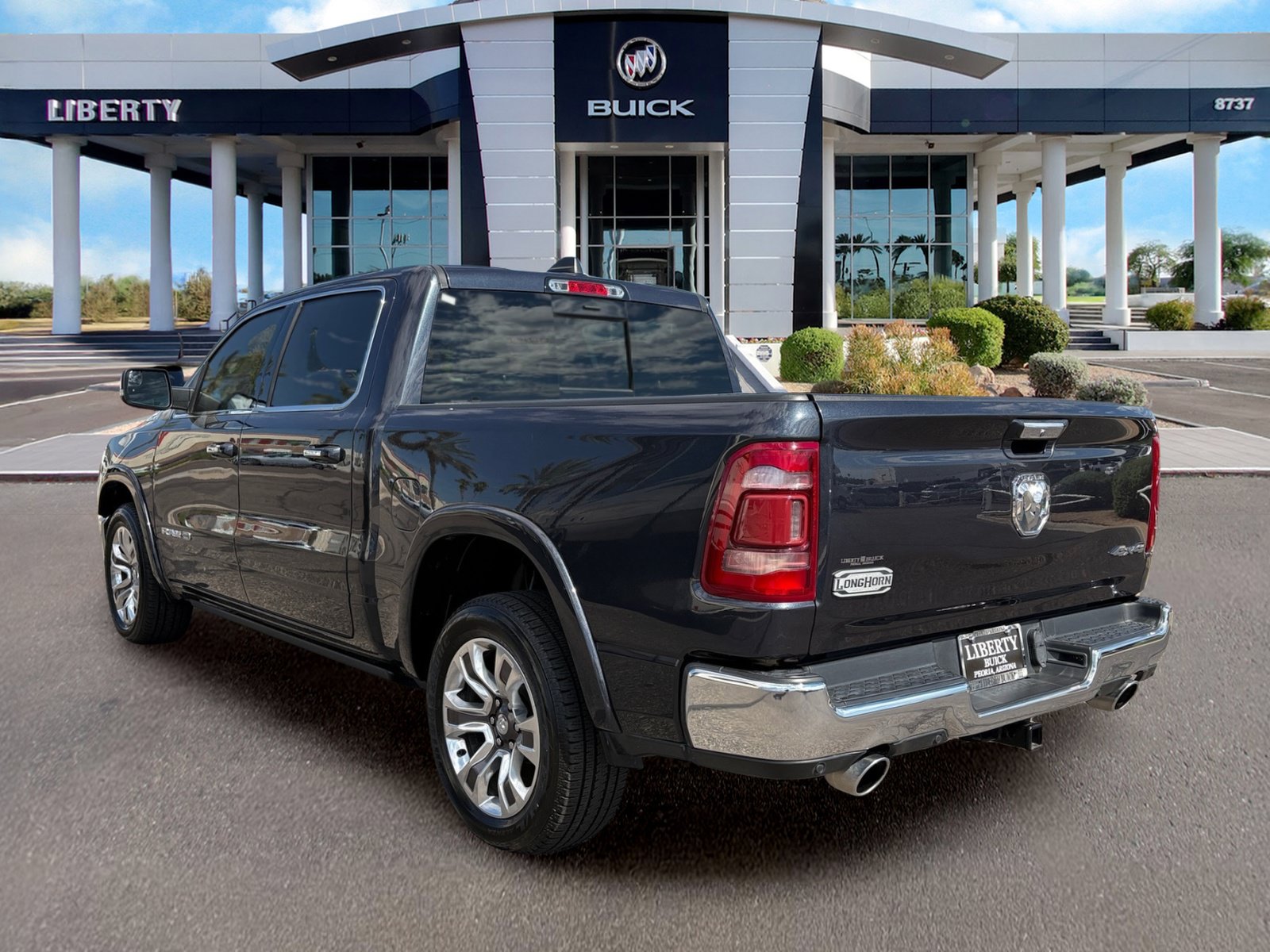 Used 2019 RAM 1500 Limited AWD/4WD image 5