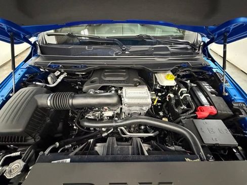 New 2026 RAM 1500 Big Horn AWD/4WD image 8