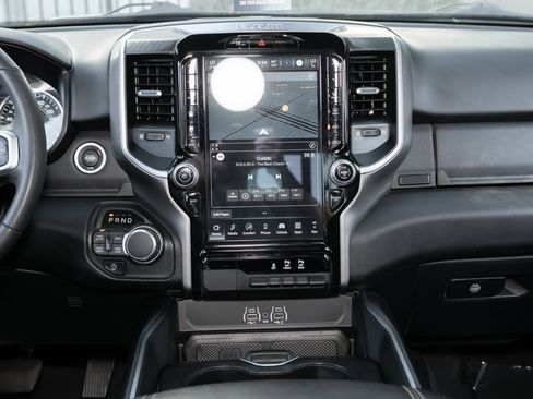 Used 2025 RAM 1500 Big Horn image 32