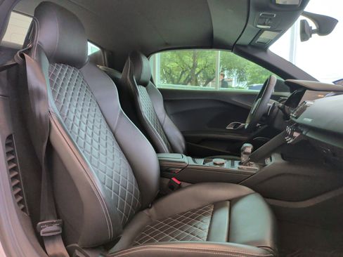 Used 2018 Audi R8 V10 plus AWD/4WD image 19